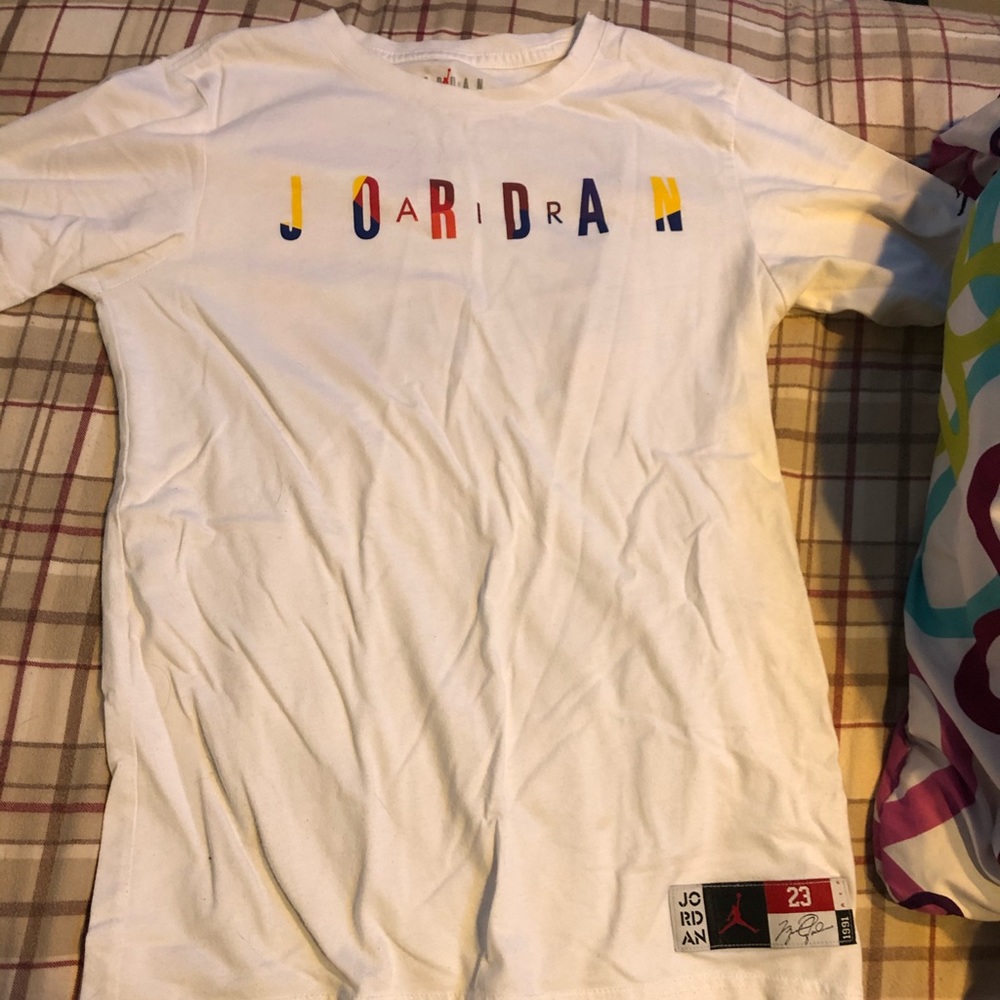 Jordan shirt size small